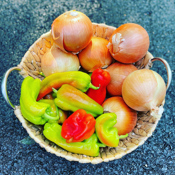 Local suntan cubanelle peppers + Spanish onions this week!